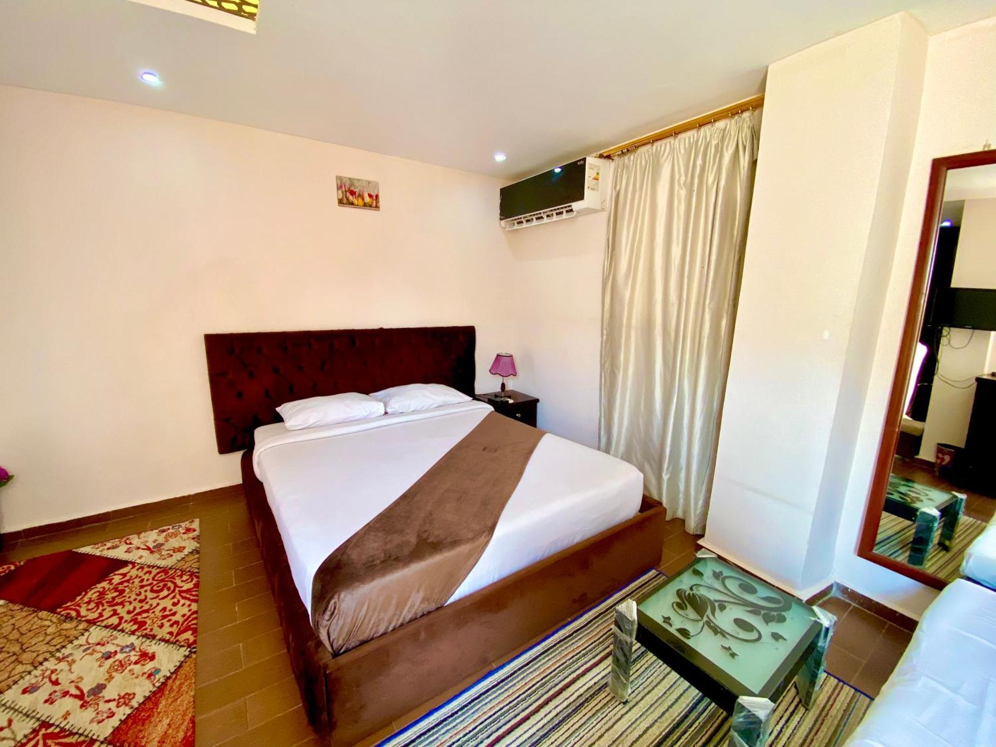 Golden Pyramids Inn Kafret el-Gabal Exterior foto