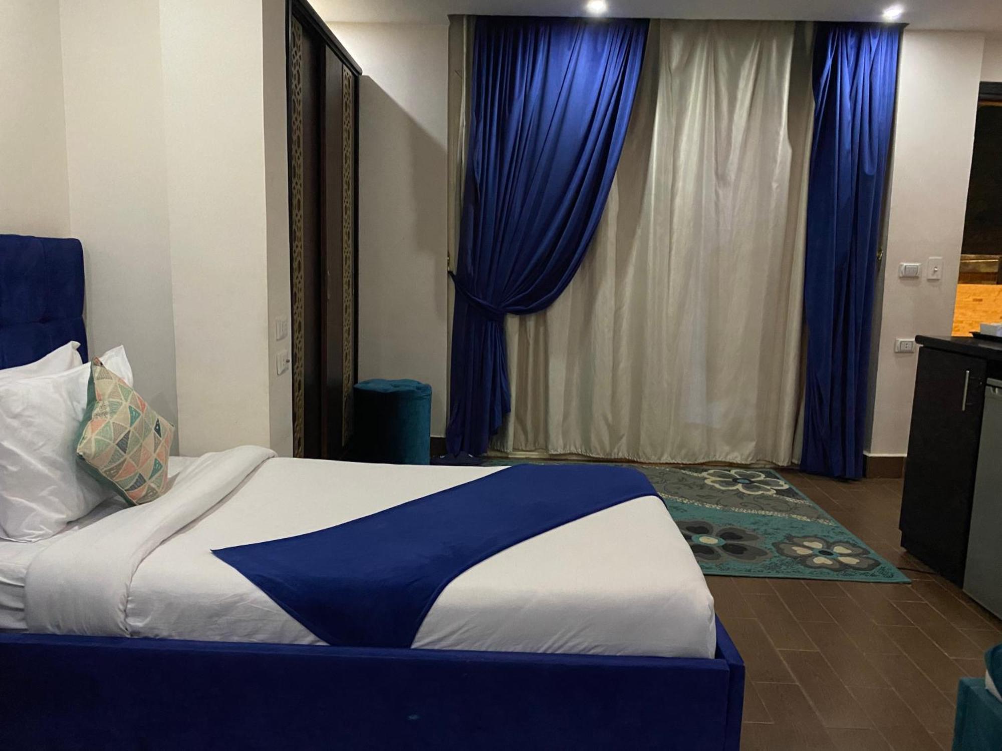 Golden Pyramids Inn Kafret el-Gabal Exterior foto