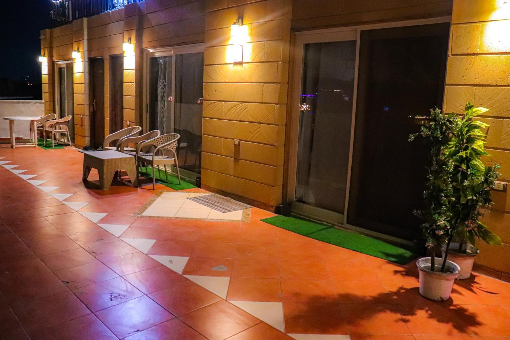 Golden Pyramids Inn Kafret el-Gabal Exterior foto