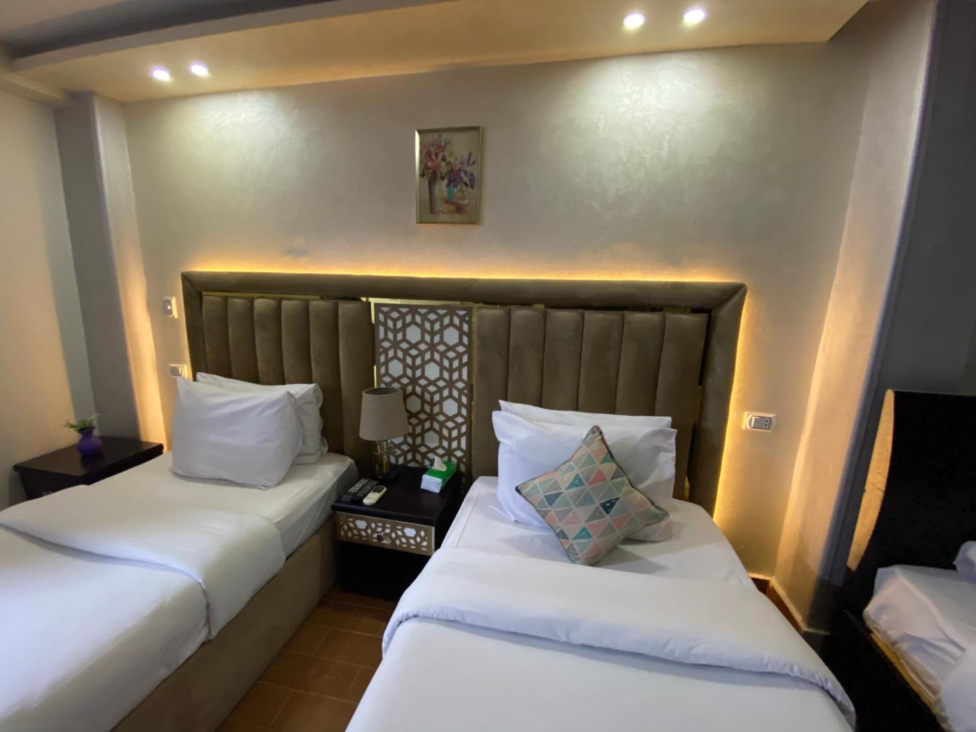 Golden Pyramids Inn Kafret el-Gabal Exterior foto