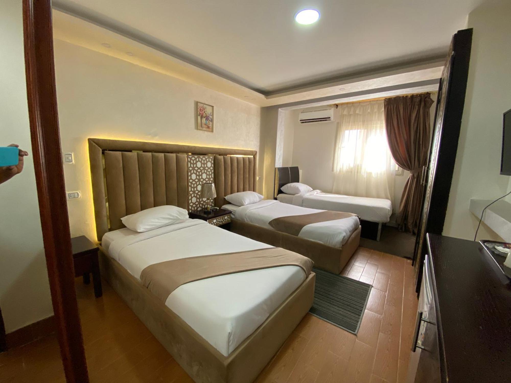 Golden Pyramids Inn Kafret el-Gabal Exterior foto