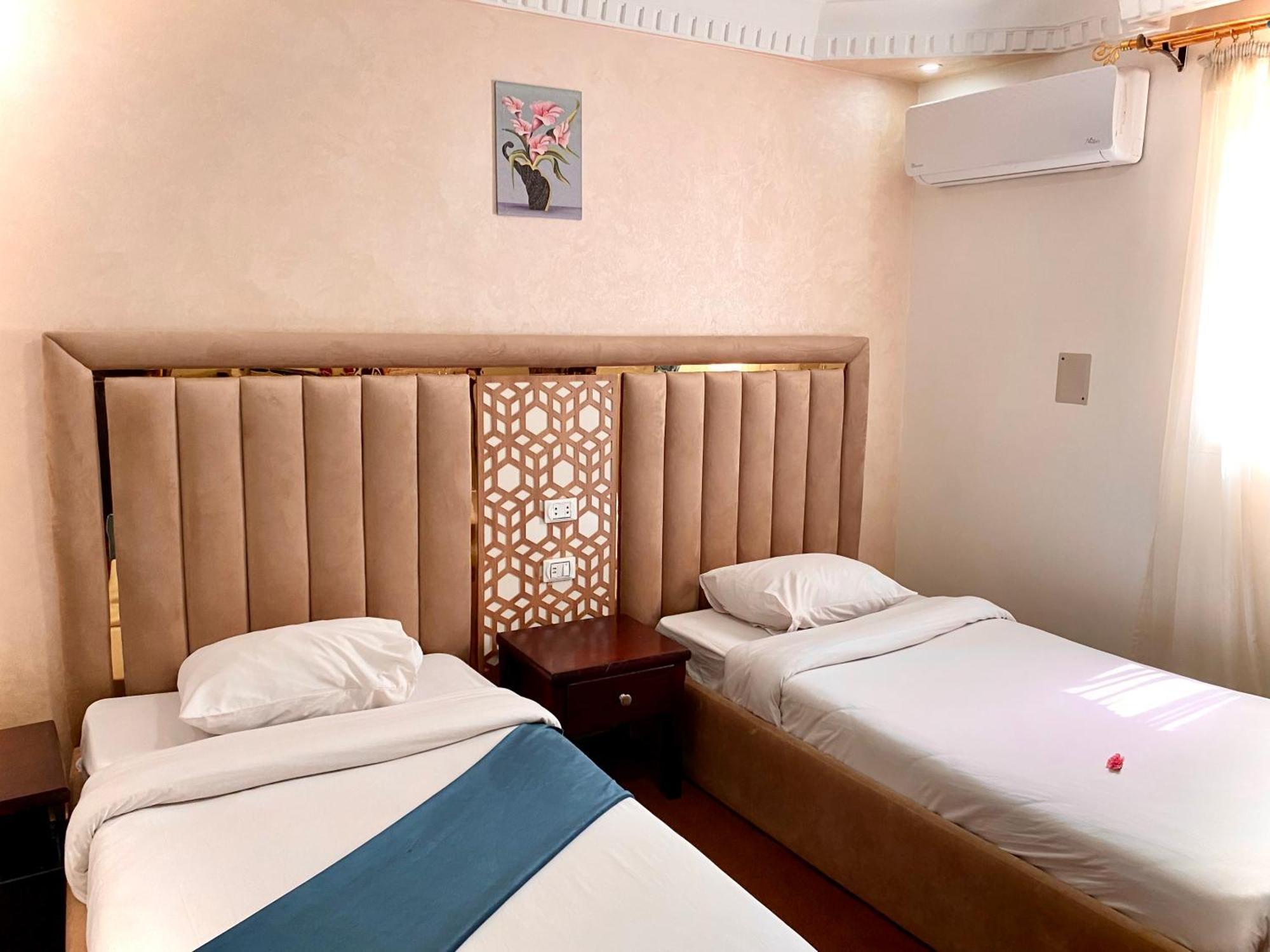 Golden Pyramids Inn Kafret el-Gabal Exterior foto